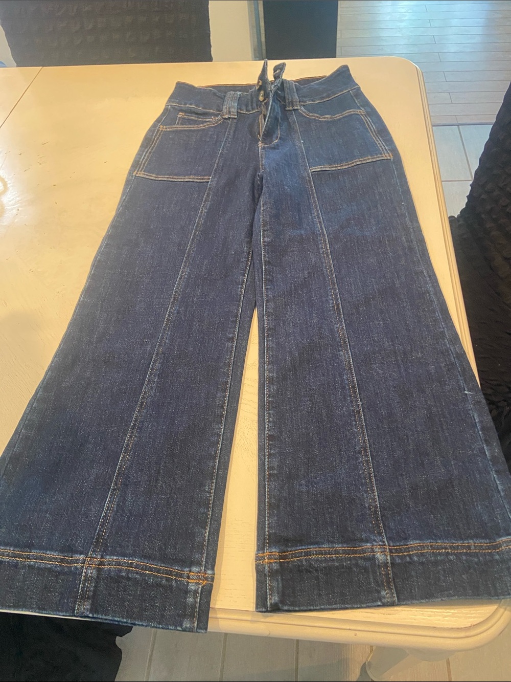 Dark Blue Women's Wide-Leg Jeans